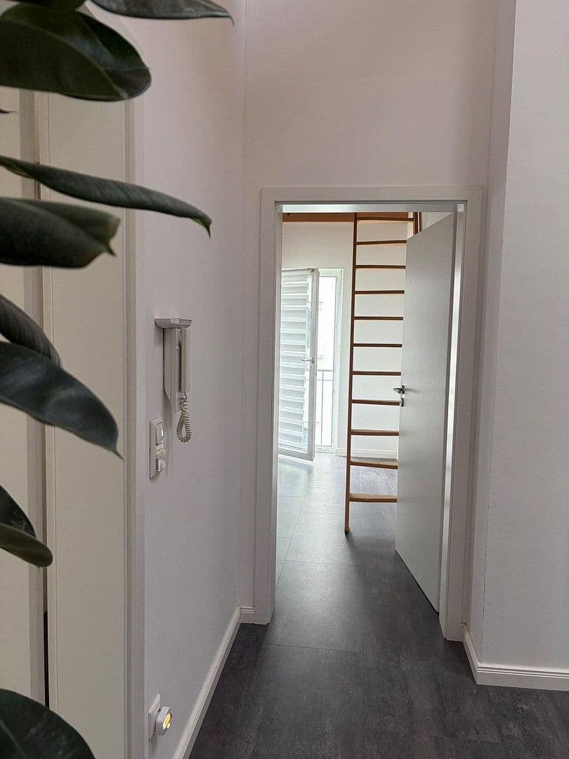Predaj domu 195 m², pozemok 641 m², Erlangen, Bavorsko Predaj domu 195 m², pozemok 641 m², Erlangen, Bavorsko