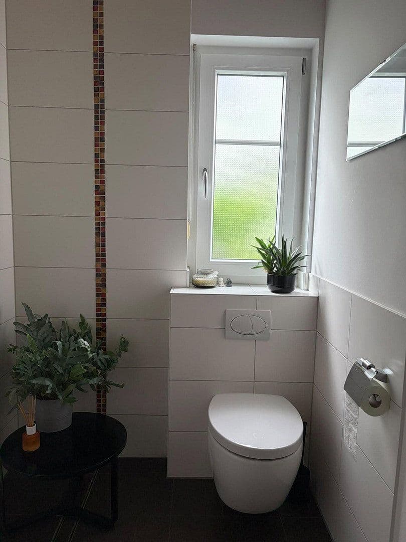 Predaj domu 195 m², pozemok 641 m², Erlangen, Bavorsko Predaj domu 195 m², pozemok 641 m², Erlangen, Bavorsko
