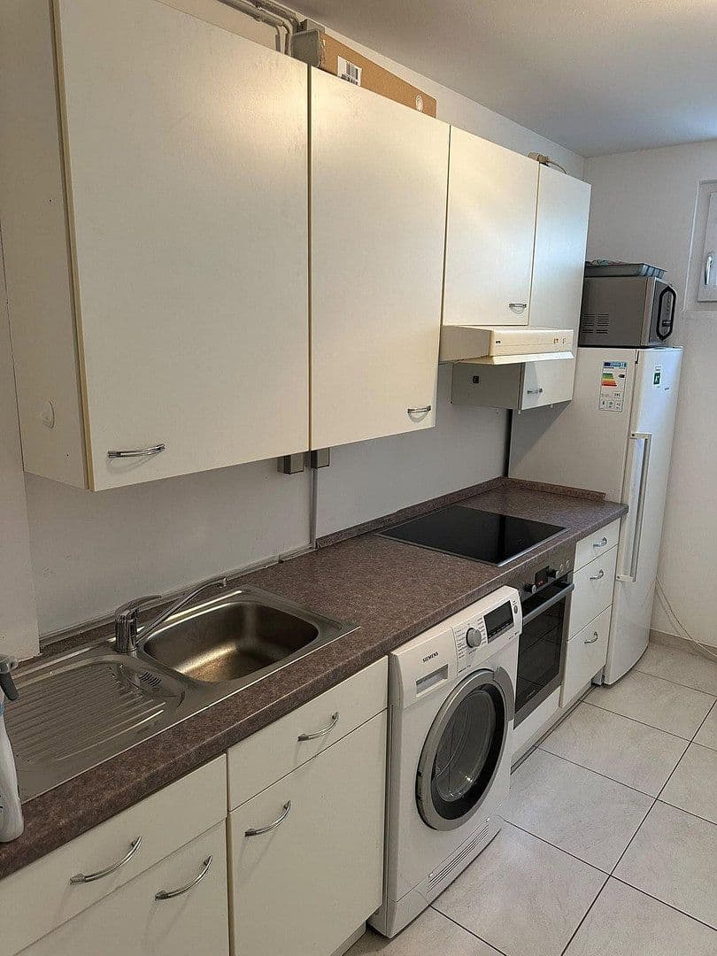 Predaj domu 195 m², pozemok 641 m², Erlangen, Bavorsko Predaj domu 195 m², pozemok 641 m², Erlangen, Bavorsko