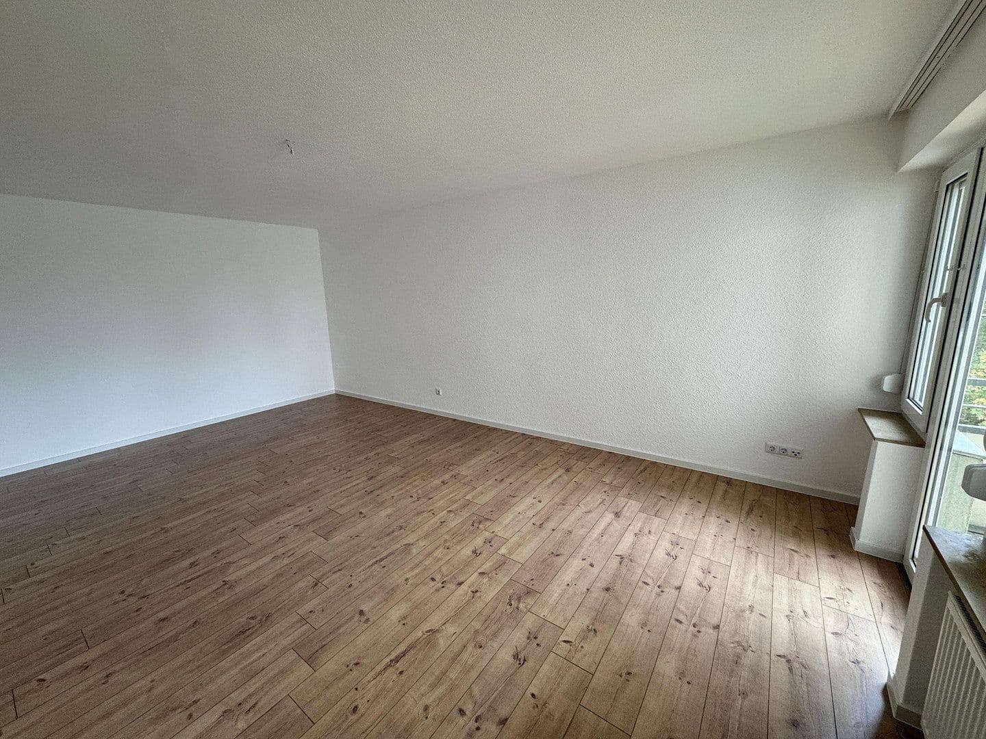 Predaj bytu 3-izbový 81 m², Hainleinstr. 73, Niederwerrn, Bavorsko Predaj bytu 3-izbový 81 m², Hainleinstr. 73, Niederwerrn, Bavorsko