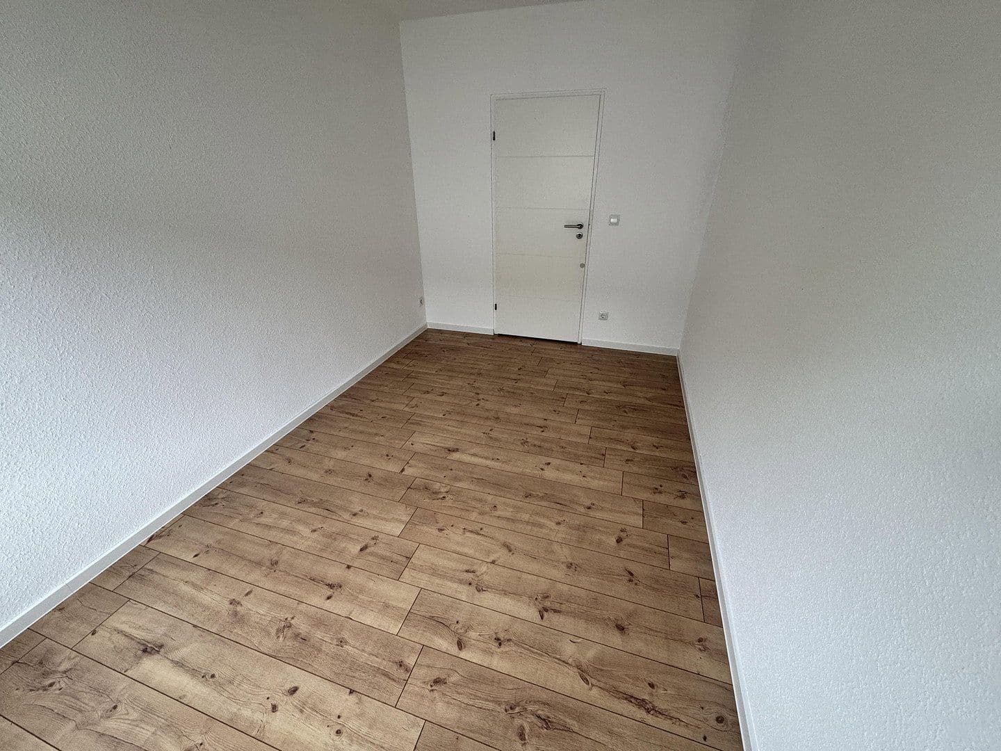Predaj bytu 3-izbový 81 m², Hainleinstr. 73, Niederwerrn, Bavorsko Predaj bytu 3-izbový 81 m², Hainleinstr. 73, Niederwerrn, Bavorsko