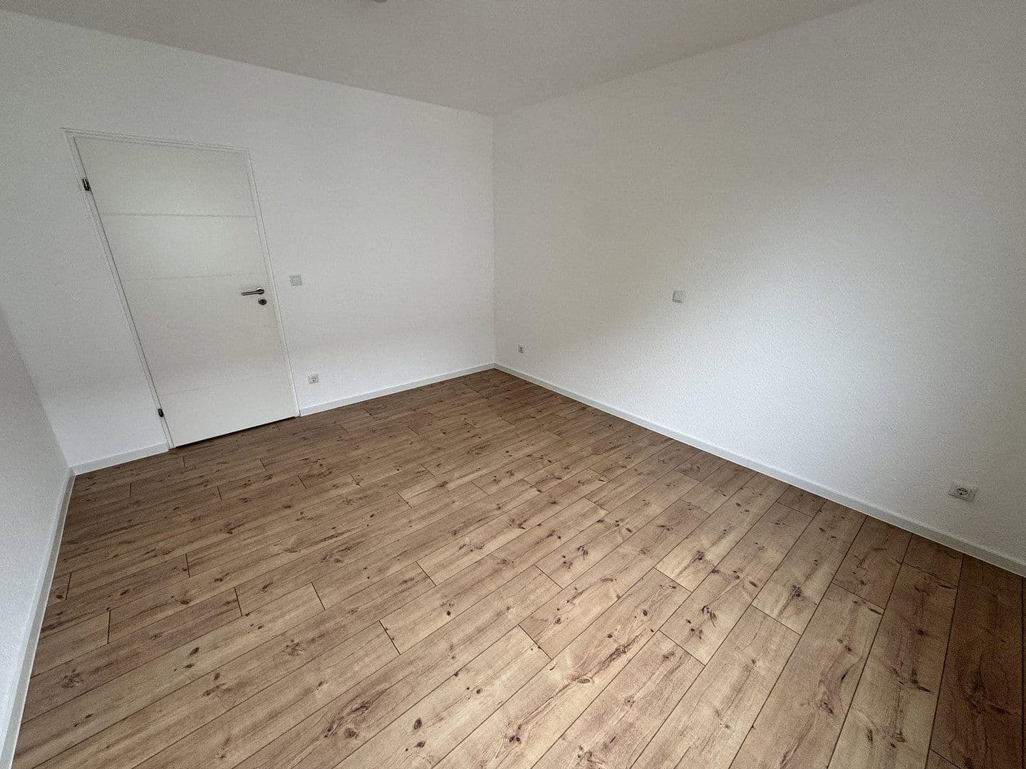 Predaj bytu 3-izbový 81 m², Hainleinstr. 73, Niederwerrn, Bavorsko Predaj bytu 3-izbový 81 m², Hainleinstr. 73, Niederwerrn, Bavorsko