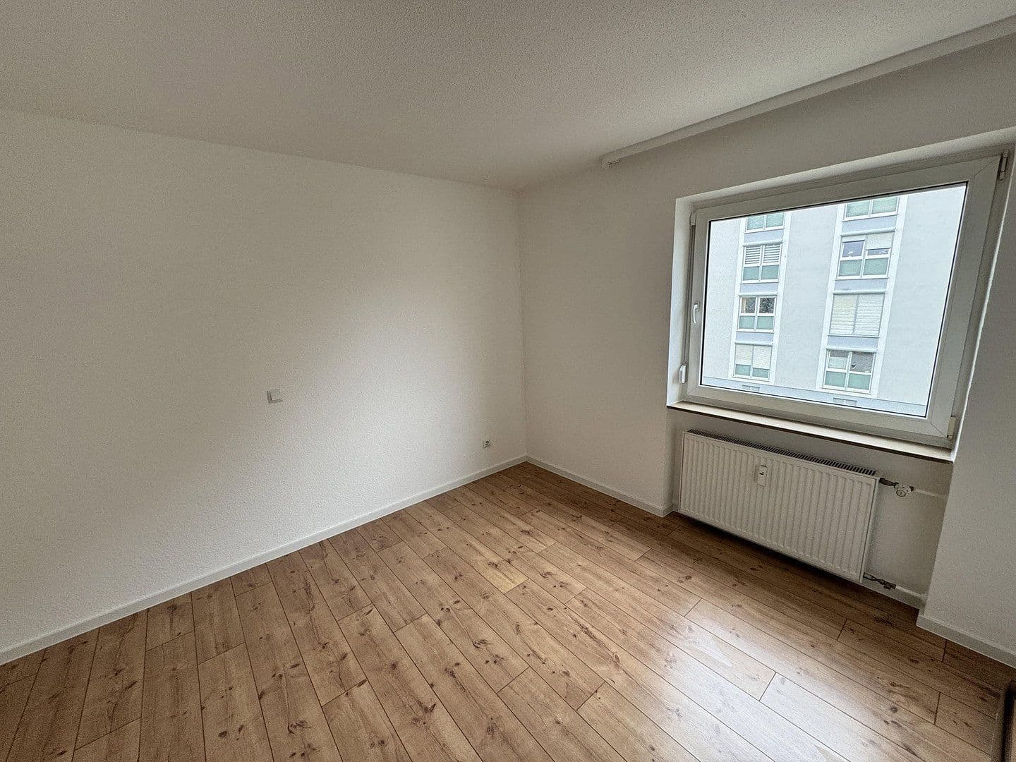 Predaj bytu 3-izbový 81 m², Hainleinstr. 73, Niederwerrn, Bavorsko Predaj bytu 3-izbový 81 m², Hainleinstr. 73, Niederwerrn, Bavorsko