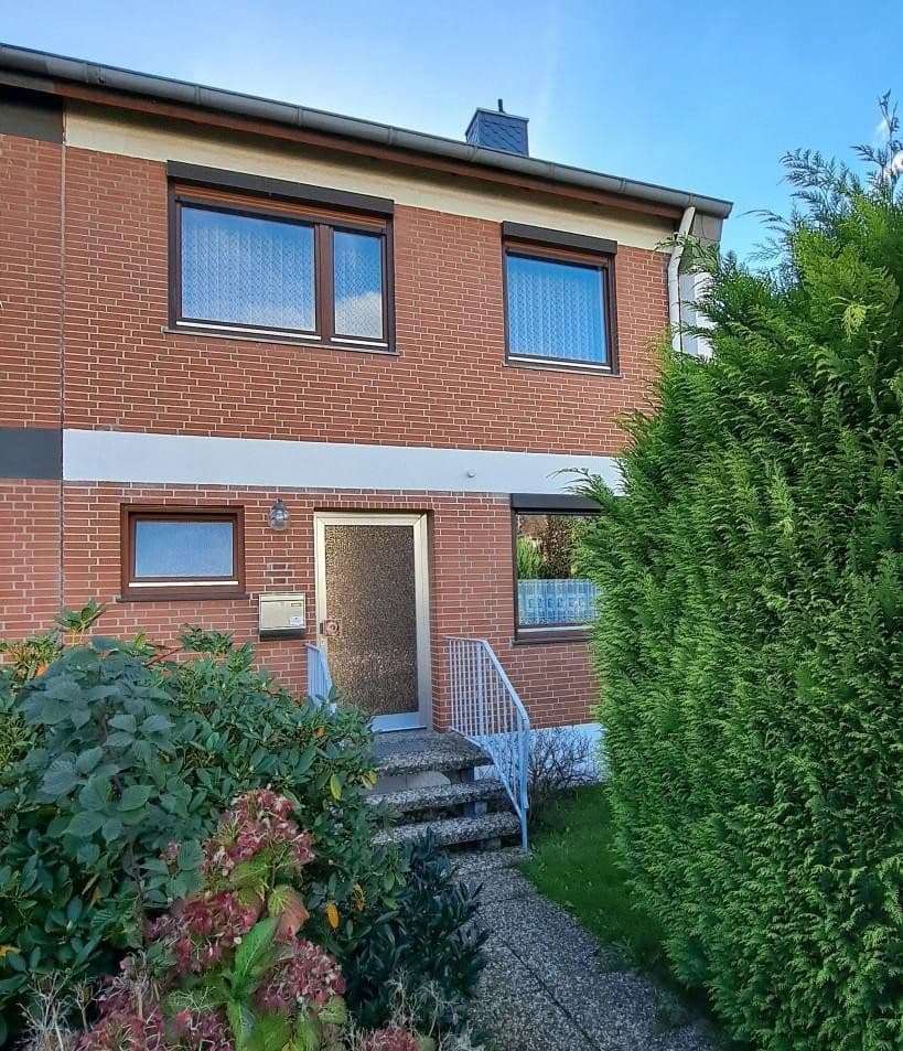 Predaj domu 112 m², pozemok 375 m², Schwanewede, Dolné Sasko Predaj domu 112 m², pozemok 375 m², Schwanewede, Dolné Sasko