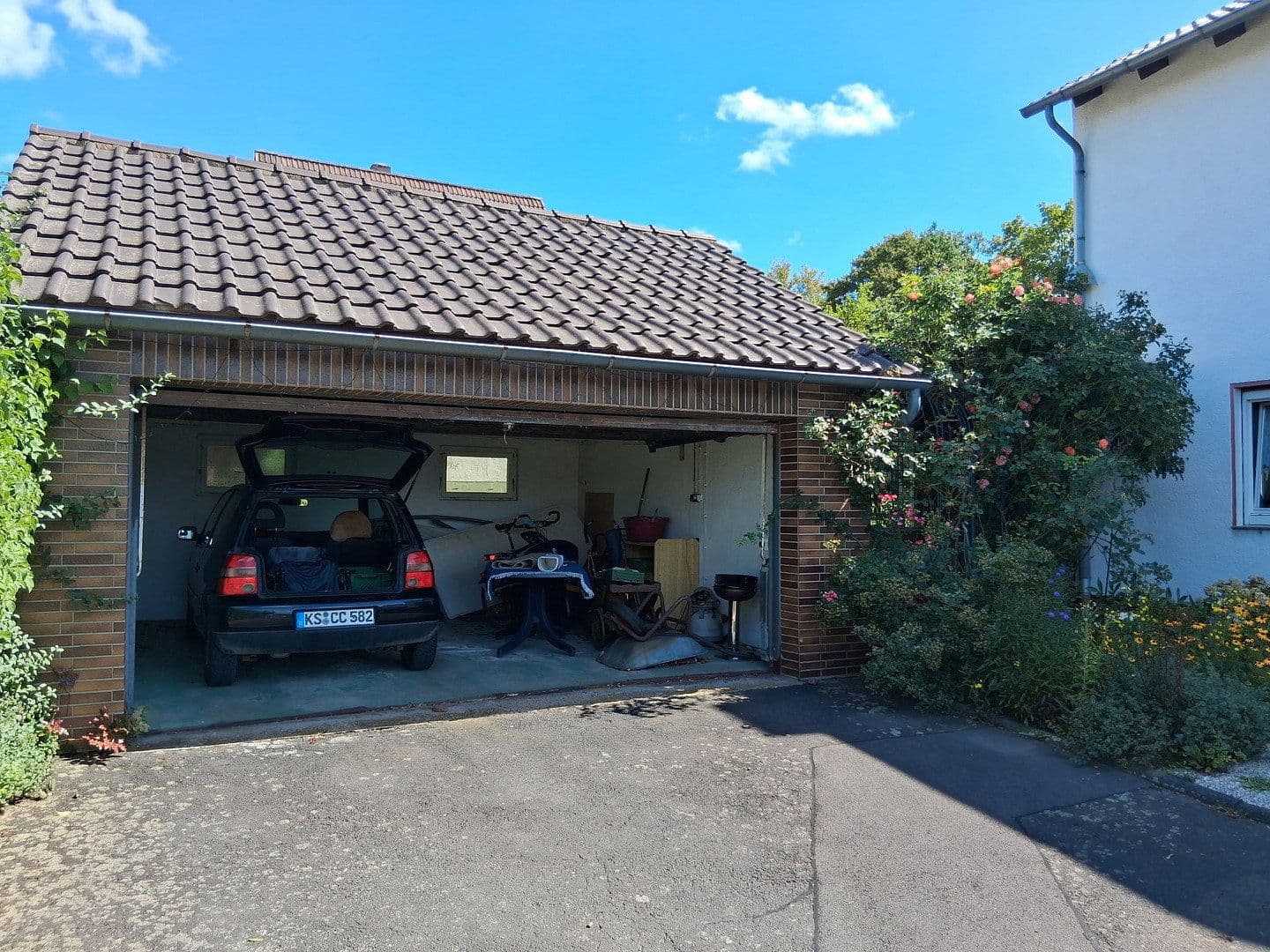 Predaj domu 97 m², pozemok 775 m², Kassel, Hesensko Predaj domu 97 m², pozemok 775 m², Kassel, Hesensko