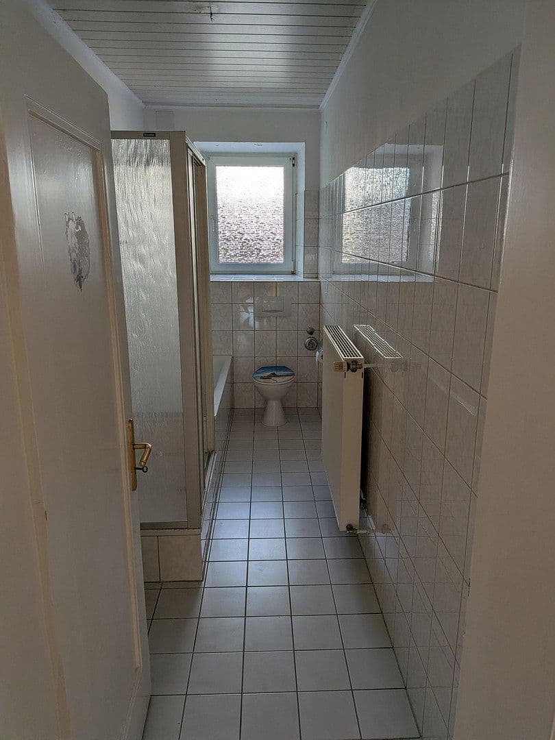 Prenájom bytu 4-izbový 139 m², Zweibrücker Str. 20, Pirmasens, Porýnie-Falcko Prenájom bytu 4-izbový 139 m², Zweibrücker Str. 20, Pirmasens, Porýnie-Falcko