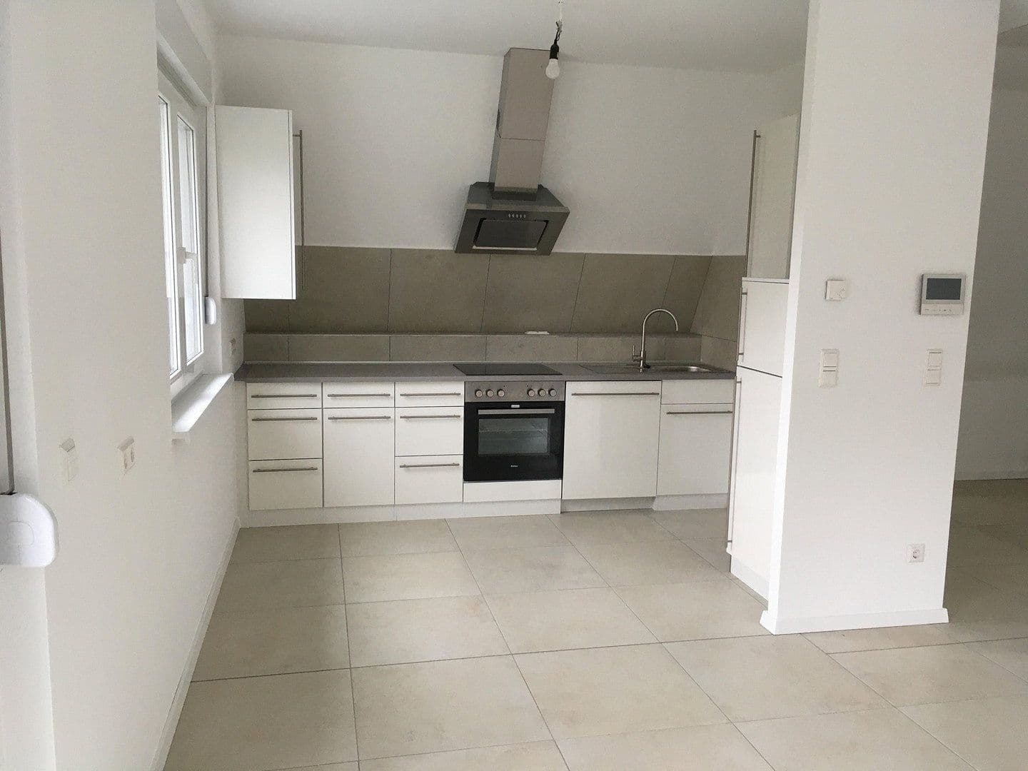 Prenájom bytu 2-izbový 60 m², Berlin, Berlín Prenájom bytu 2-izbový 60 m², Berlin, Berlín