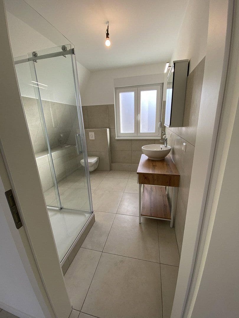 Prenájom bytu 2-izbový 60 m², Berlin, Berlín Prenájom bytu 2-izbový 60 m², Berlin, Berlín