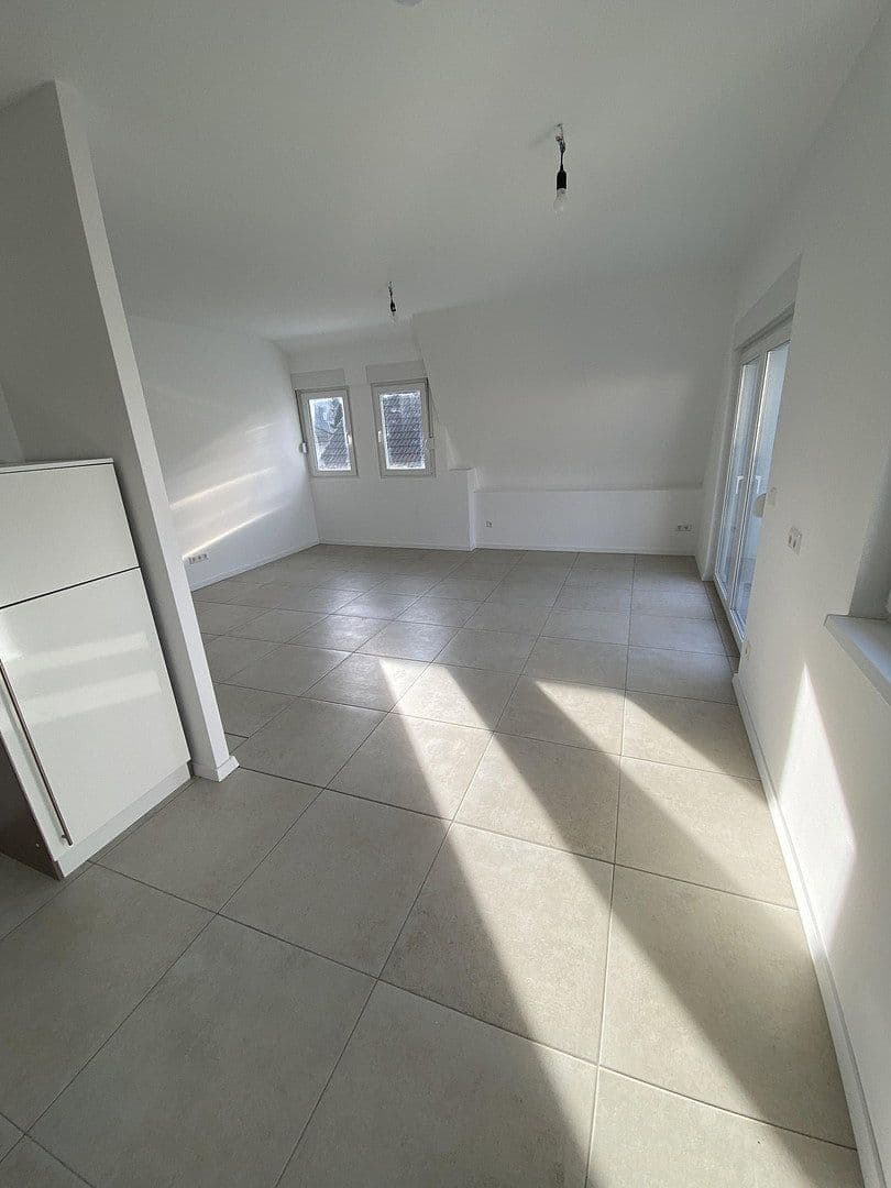 Prenájom bytu 2-izbový 60 m², Berlin, Berlín Prenájom bytu 2-izbový 60 m², Berlin, Berlín