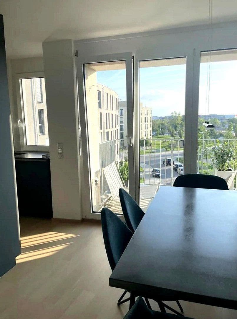 Prenájom bytu 3-izbový 72 m², Mathilde-Berghofer-Weichner-Straße 20, München, Bavorsko Prenájom bytu 3-izbový 72 m², Mathilde-Berghofer-Weichner-Straße 20, München, Bavorsko
