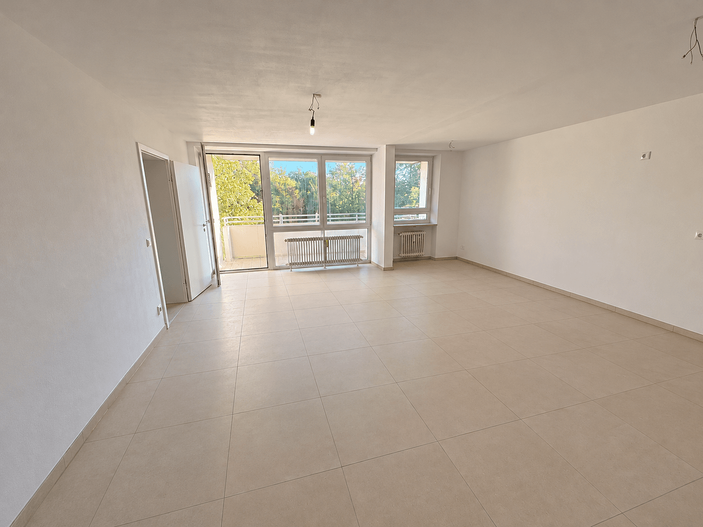 Prenájom bytu 4-izbový 88 m², Wiesentfelser Straße 72, München, Bavorsko Prenájom bytu 4-izbový 88 m², Wiesentfelser Straße 72, München, Bavorsko
