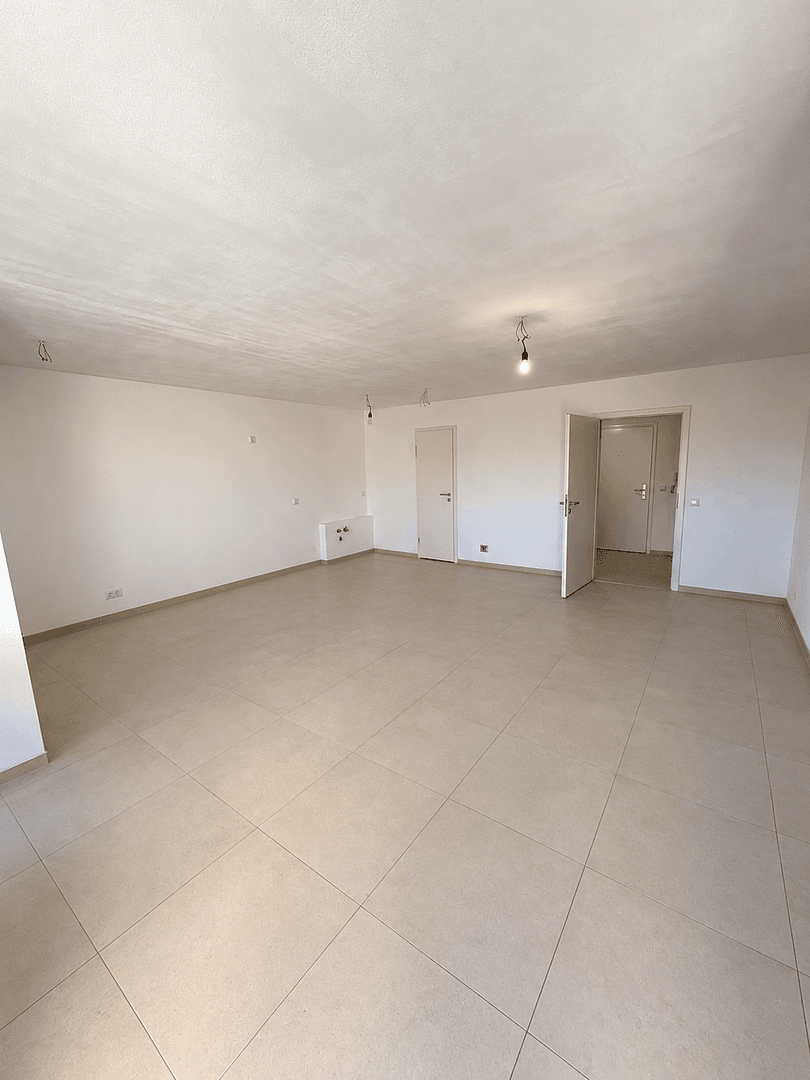 Prenájom bytu 4-izbový 88 m², Wiesentfelser Straße 72, München, Bavorsko Prenájom bytu 4-izbový 88 m², Wiesentfelser Straße 72, München, Bavorsko