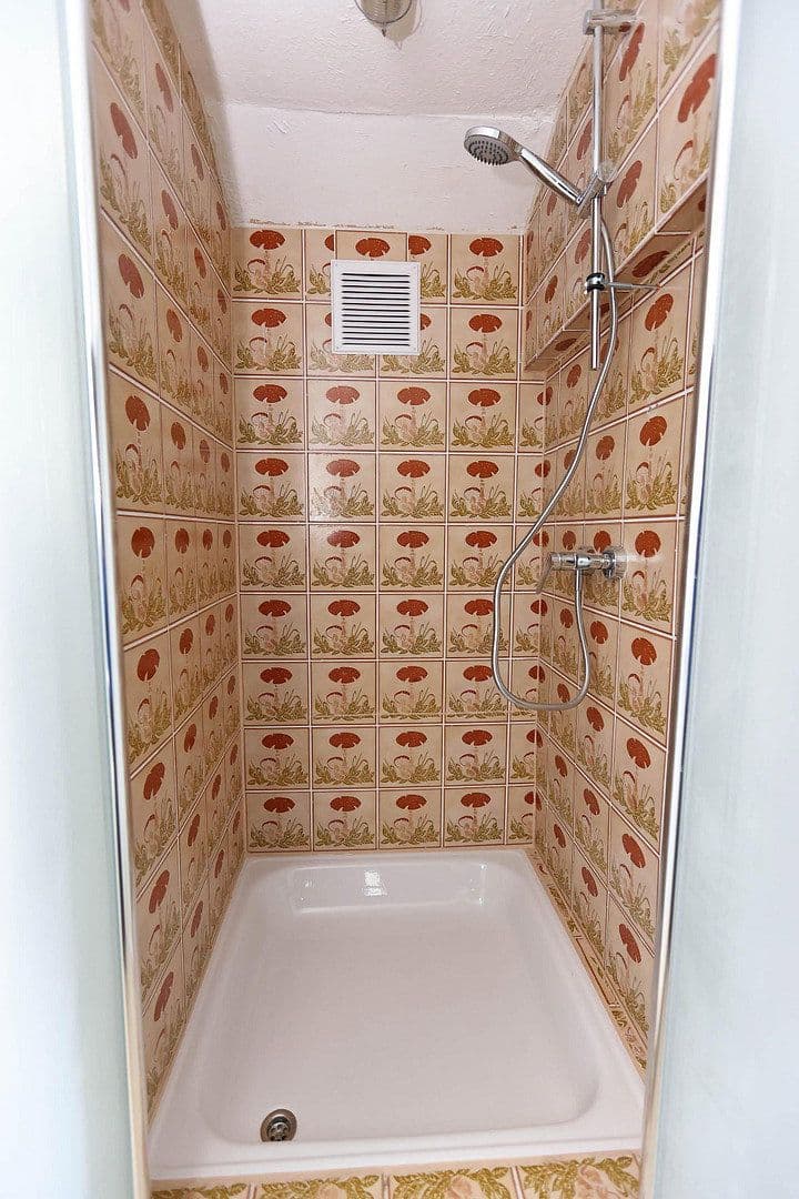 Prenájom bytu 6-izbový 101 m², Eckeseyer Str. 169, Hagen, Severné Porýnie - Westfálsko Prenájom bytu 6-izbový 101 m², Eckeseyer Str. 169, Hagen, Severné Porýnie - Westfálsko