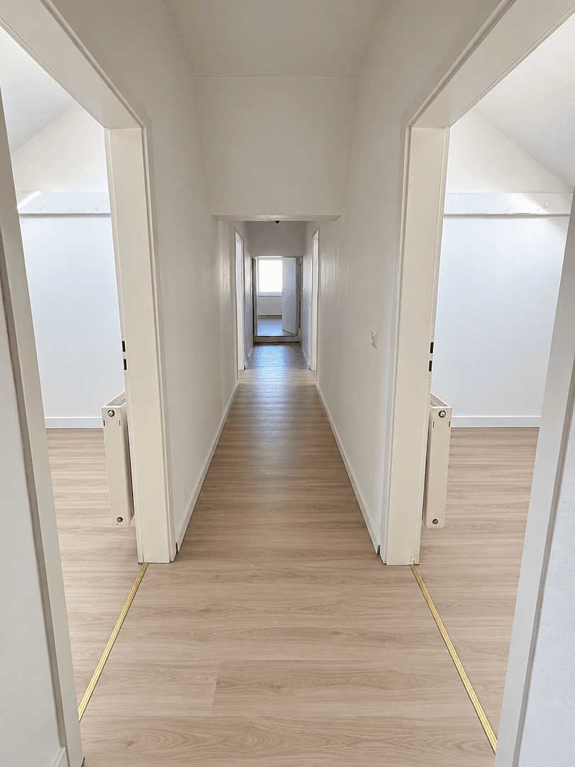 Prenájom bytu 6-izbový 101 m², Eckeseyer Str. 169, Hagen, Severné Porýnie - Westfálsko Prenájom bytu 6-izbový 101 m², Eckeseyer Str. 169, Hagen, Severné Porýnie - Westfálsko