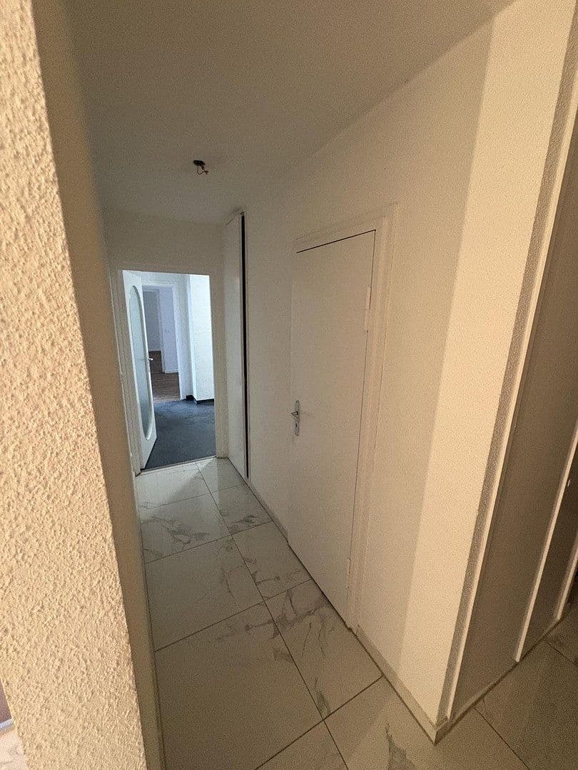 Prenájom bytu 3-izbový 94 m², Blaustein, Bádensko-Wurttembersko Prenájom bytu 3-izbový 94 m², Blaustein, Bádensko-Wurttembersko