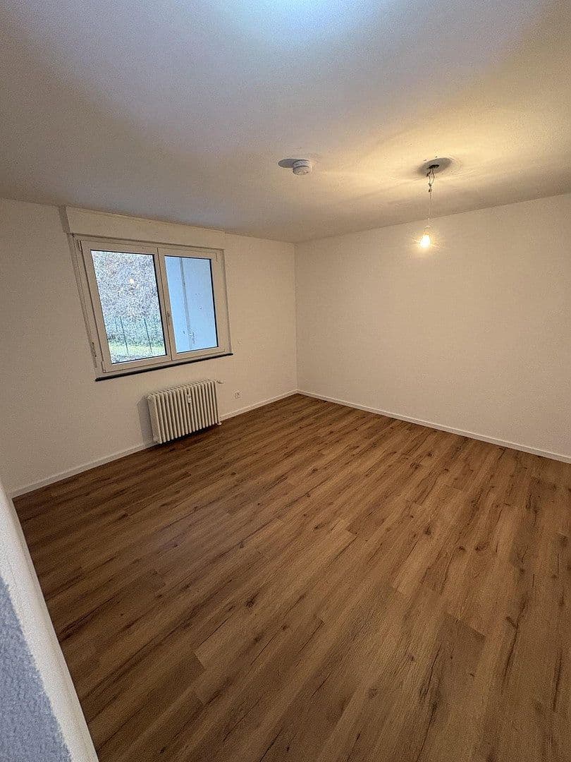 Prenájom bytu 3-izbový 94 m², Blaustein, Bádensko-Wurttembersko Prenájom bytu 3-izbový 94 m², Blaustein, Bádensko-Wurttembersko