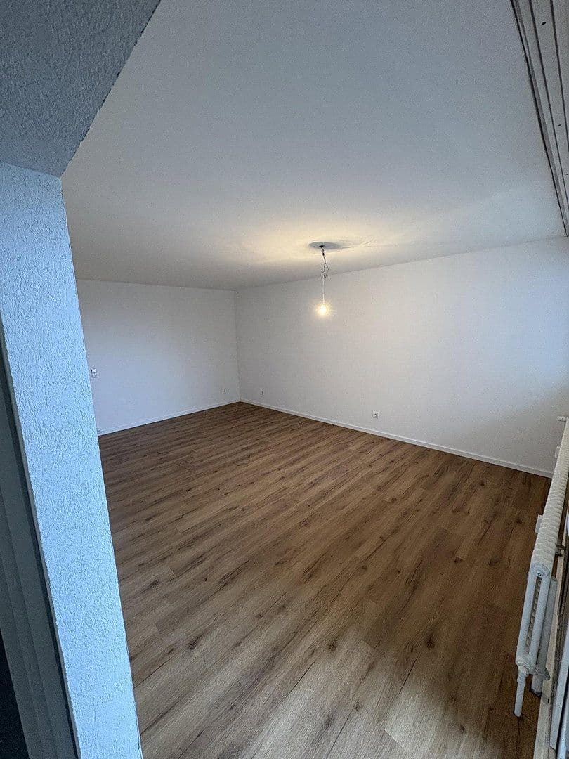 Prenájom bytu 3-izbový 94 m², Blaustein, Bádensko-Wurttembersko Prenájom bytu 3-izbový 94 m², Blaustein, Bádensko-Wurttembersko