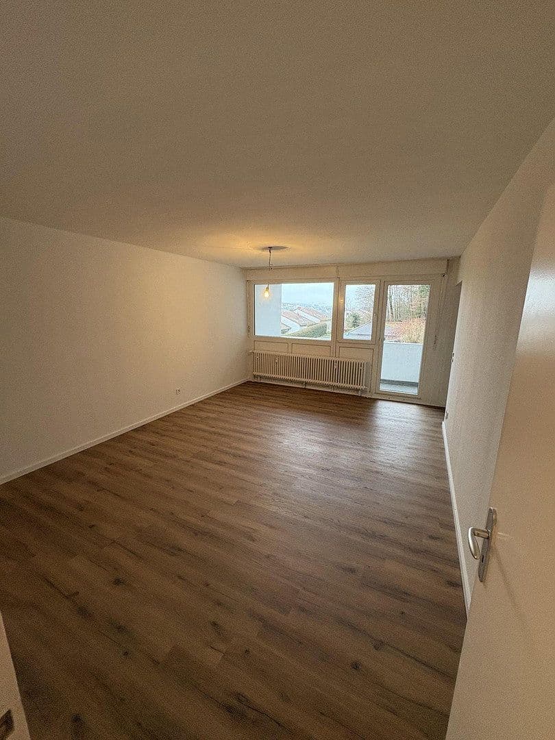 Prenájom bytu 3-izbový 94 m², Blaustein, Bádensko-Wurttembersko Prenájom bytu 3-izbový 94 m², Blaustein, Bádensko-Wurttembersko