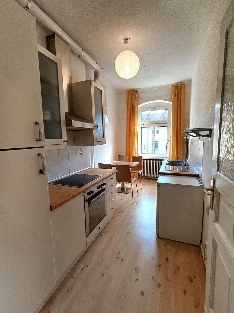 Predaj domu 1.893 m², pozemok 846 m², Berlin, Berlín Predaj domu 1.893 m², pozemok 846 m², Berlin, Berlín