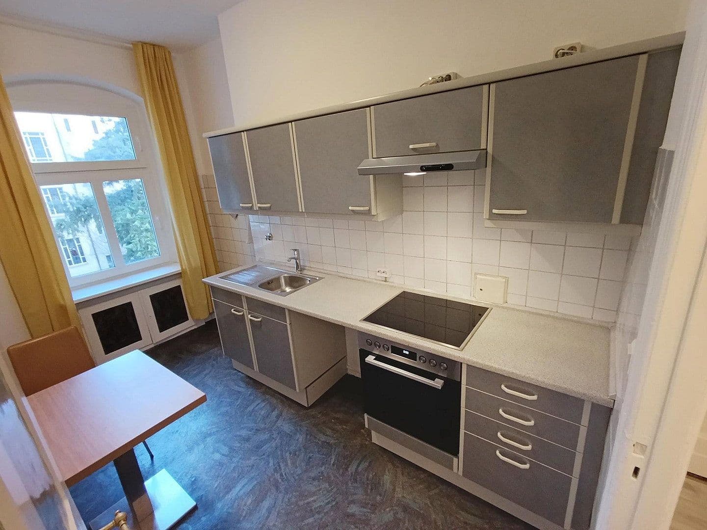 Predaj domu 1.893 m², pozemok 846 m², Berlin, Berlín Predaj domu 1.893 m², pozemok 846 m², Berlin, Berlín