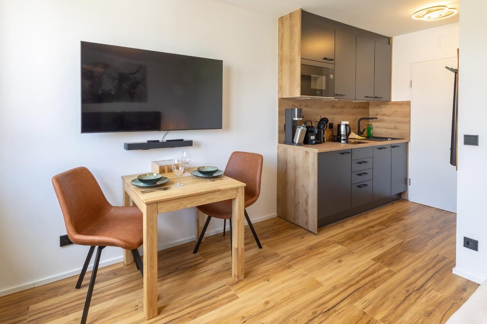 Prenájom bytu 1-izbový 24 m², Emil-Riedel-Straße 11, München, Bavorsko Prenájom bytu 1-izbový 24 m², Emil-Riedel-Straße 11, München, Bavorsko