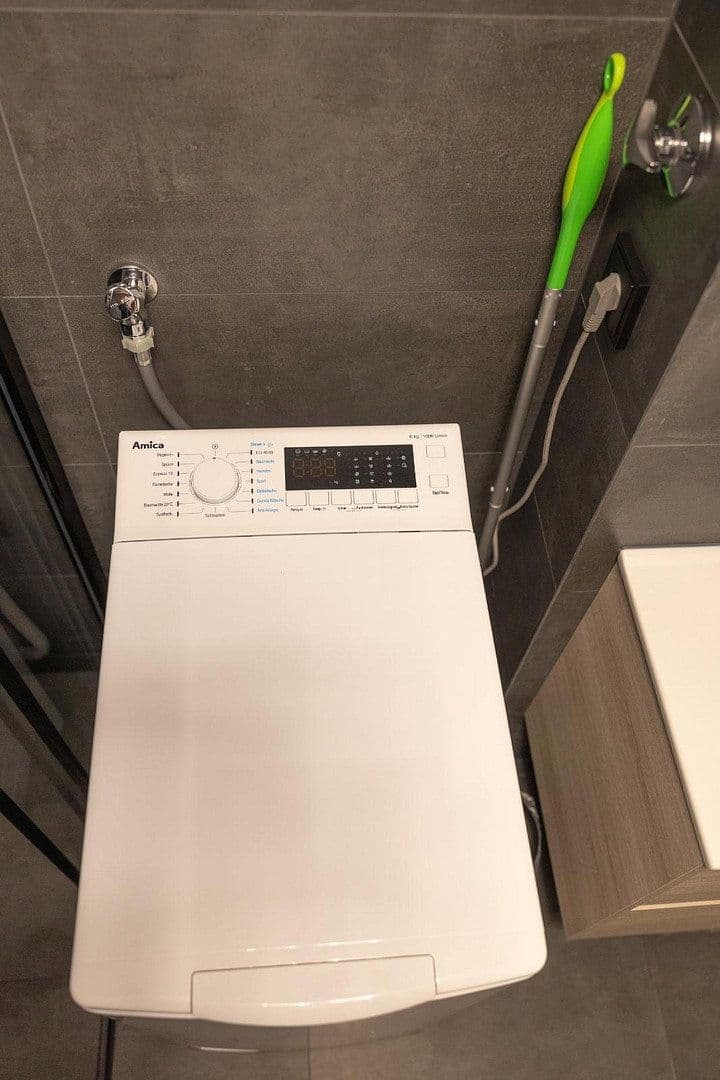 Prenájom bytu 1-izbový 24 m², Emil-Riedel-Straße 11, München, Bavorsko Prenájom bytu 1-izbový 24 m², Emil-Riedel-Straße 11, München, Bavorsko