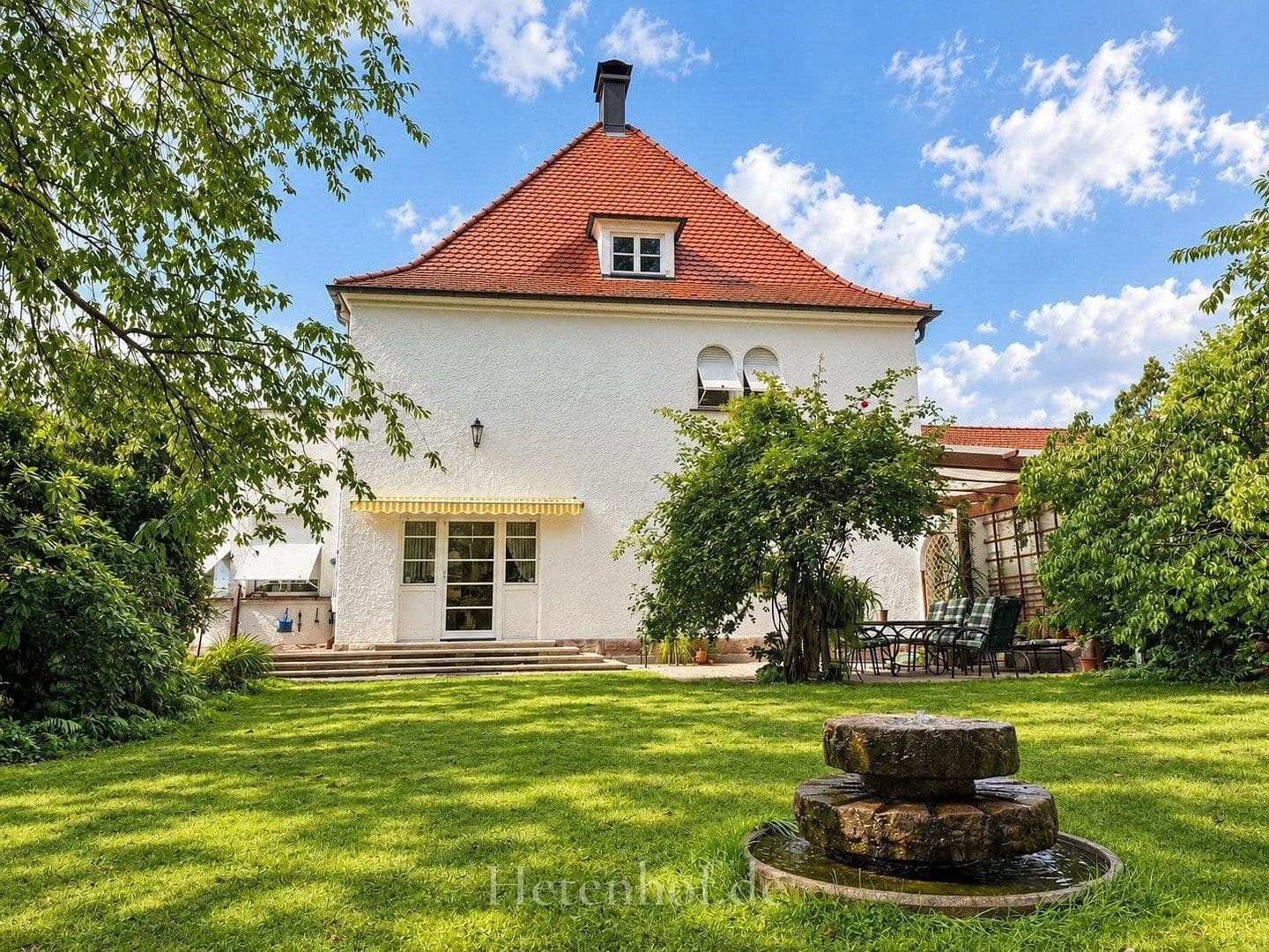 Predaj domu 538 m², pozemok 6.401 m², Lorenz-Sandler-Straße 26, Kulmbach, Bavorsko Predaj domu 538 m², pozemok 6.401 m², Lorenz-Sandler-Straße 26, Kulmbach, Bavorsko