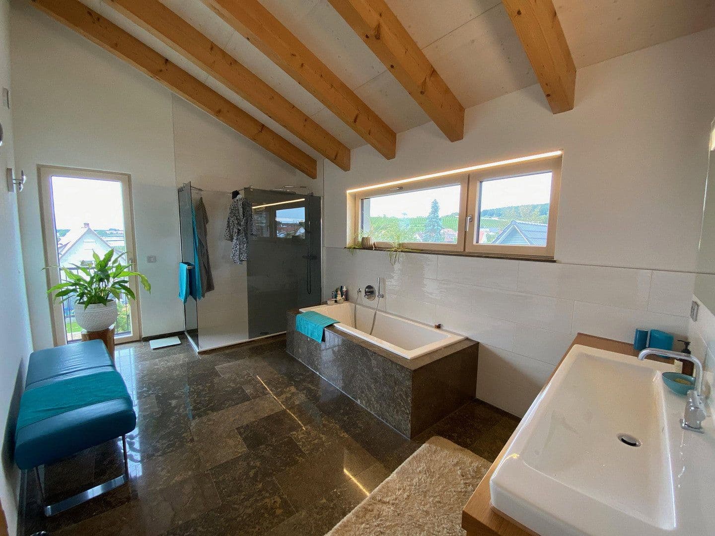 Predaj domu 202 m², pozemok 293 m², Kressbronn am Bodensee, Bádensko-Wurttembersko Predaj domu 202 m², pozemok 293 m², Kressbronn am Bodensee, Bádensko-Wurttembersko