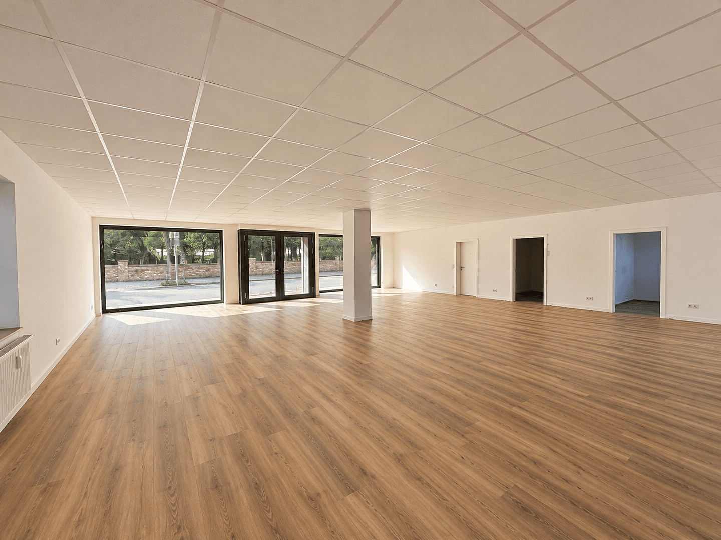 Prenájom kancelárie 320 m², Bahnhofstr. 44, Wegberg, Severné Porýnie - Westfálsko Prenájom kancelárie 320 m², Bahnhofstr. 44, Wegberg, Severné Porýnie - Westfálsko