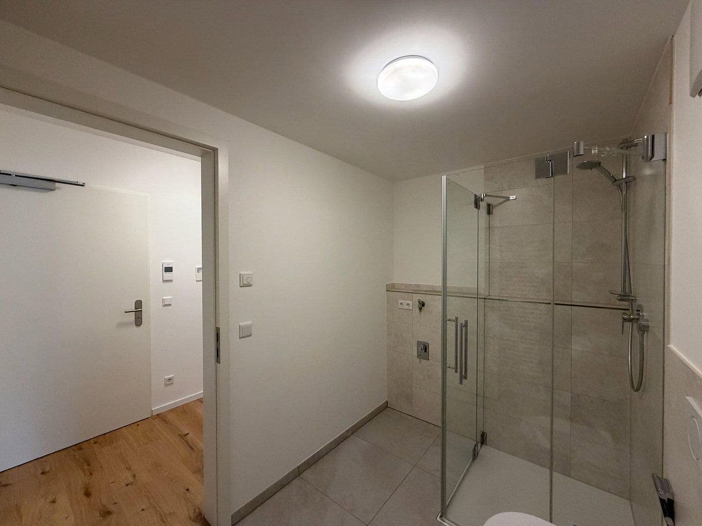 Prenájom bytu 2-izbový 58 m², Unterbiberger Straße 76, München, Bavorsko Prenájom bytu 2-izbový 58 m², Unterbiberger Straße 76, München, Bavorsko