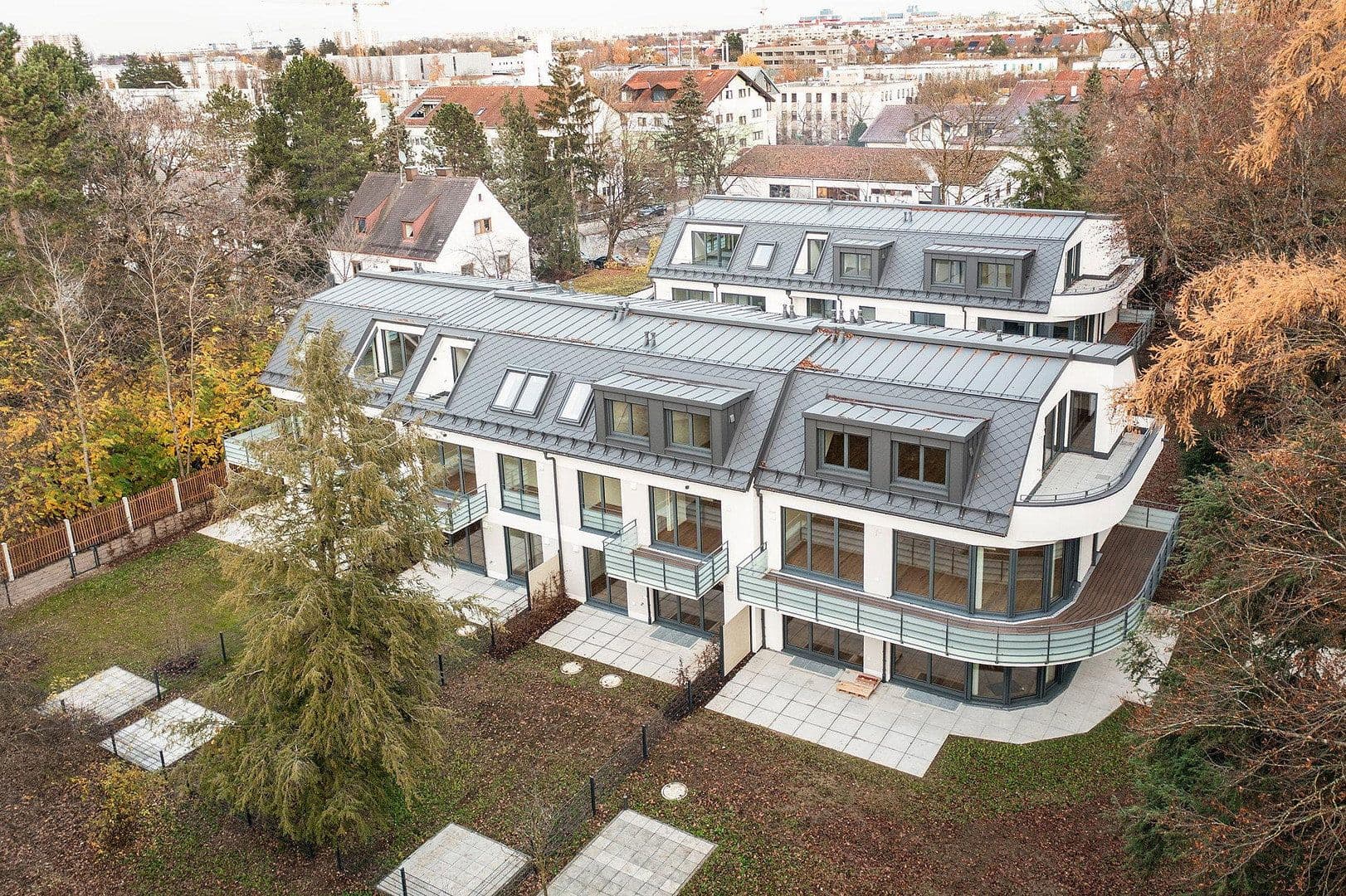 Prenájom bytu 2-izbový 58 m², Unterbiberger Straße 76, München, Bavorsko Prenájom bytu 2-izbový 58 m², Unterbiberger Straße 76, München, Bavorsko