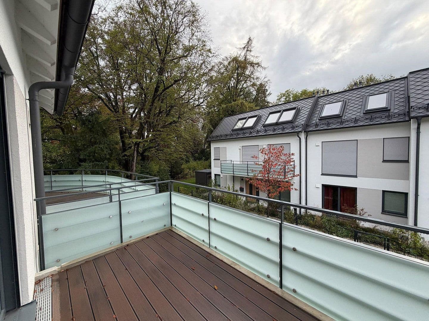 Prenájom bytu 2-izbový 58 m², Unterbiberger Straße 76, München, Bavorsko Prenájom bytu 2-izbový 58 m², Unterbiberger Straße 76, München, Bavorsko