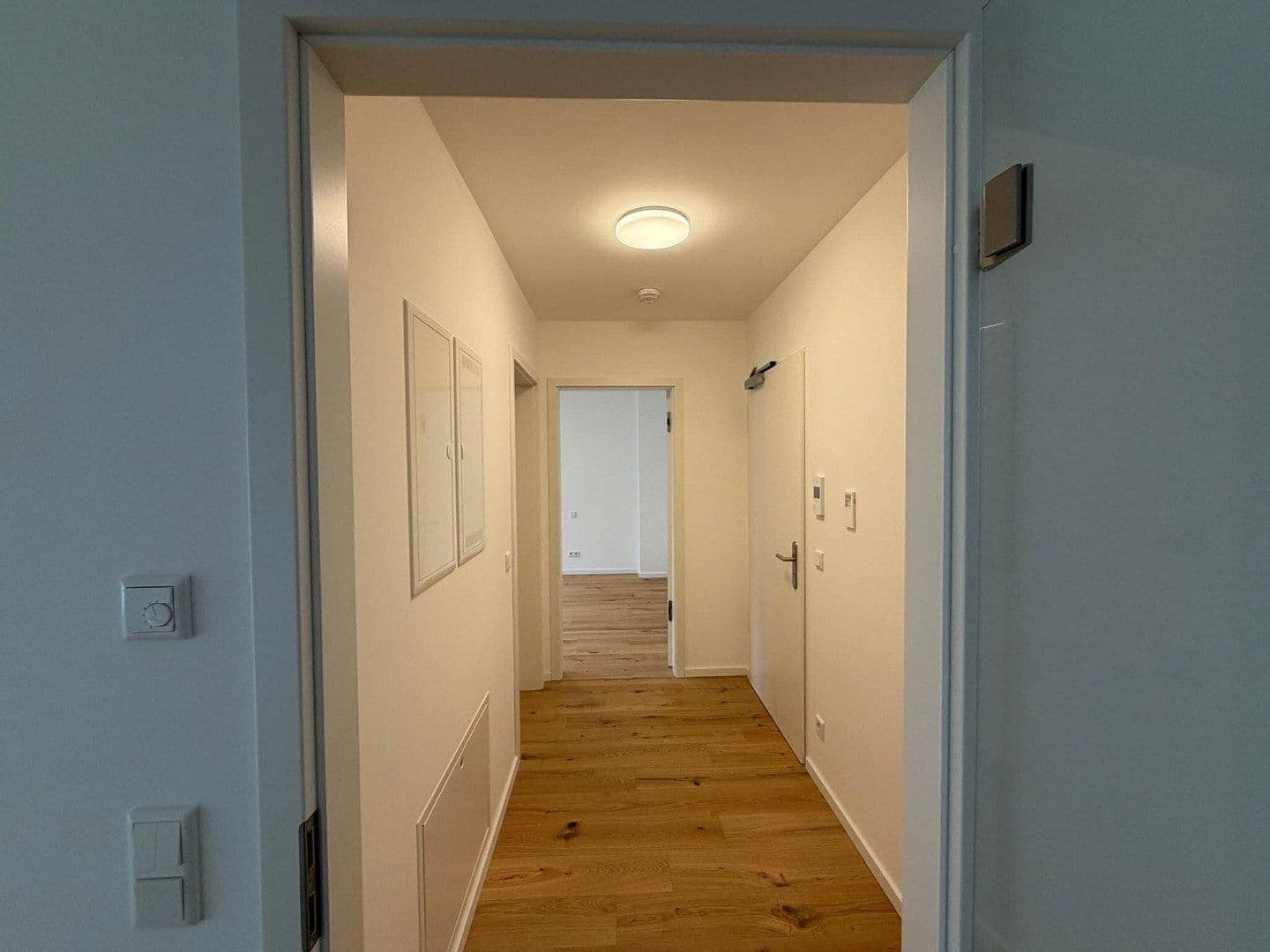 Prenájom bytu 2-izbový 58 m², Unterbiberger Straße 76, München, Bavorsko Prenájom bytu 2-izbový 58 m², Unterbiberger Straße 76, München, Bavorsko
