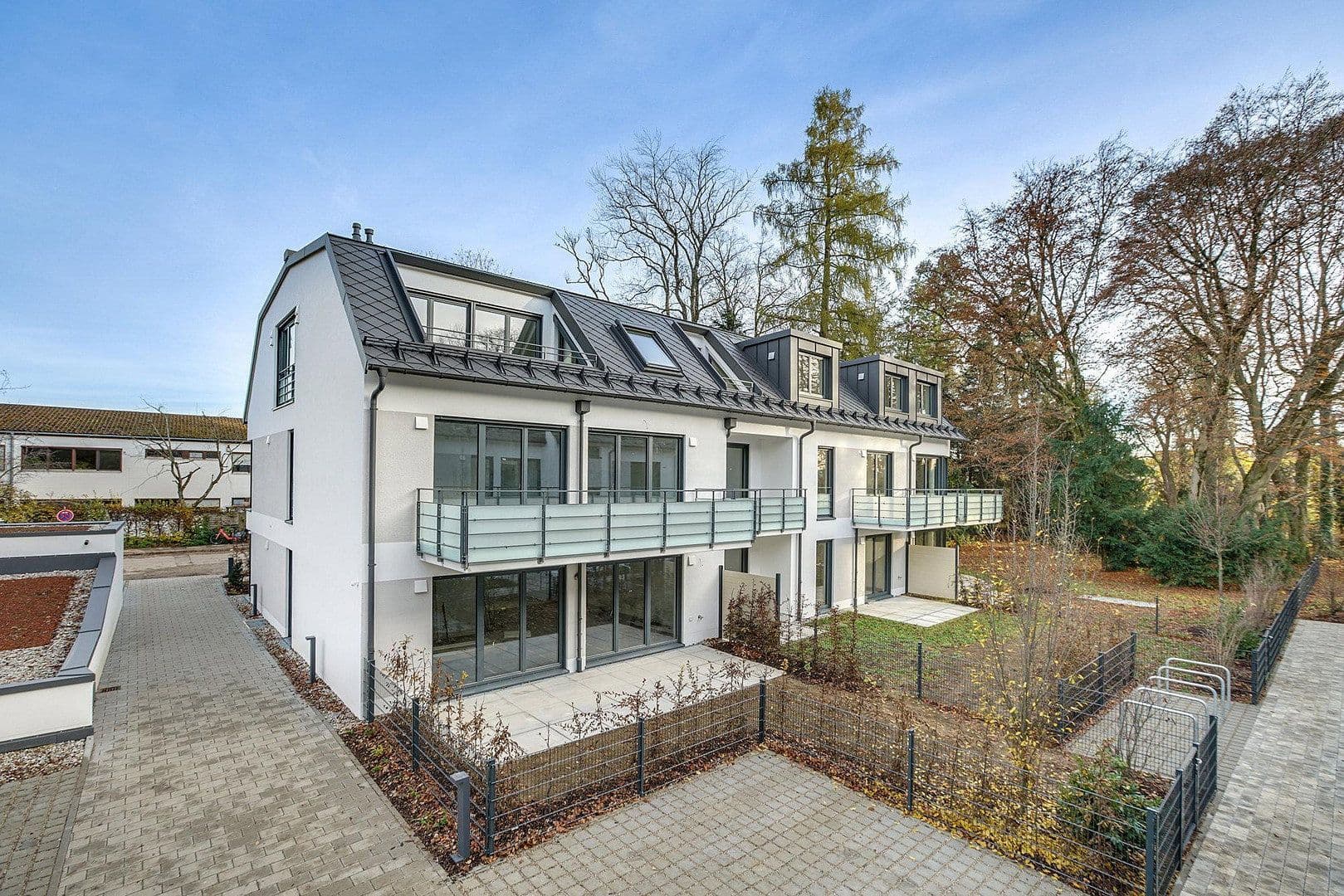 Prenájom bytu 2-izbový 58 m², Unterbiberger Straße 76, München, Bavorsko Prenájom bytu 2-izbový 58 m², Unterbiberger Straße 76, München, Bavorsko
