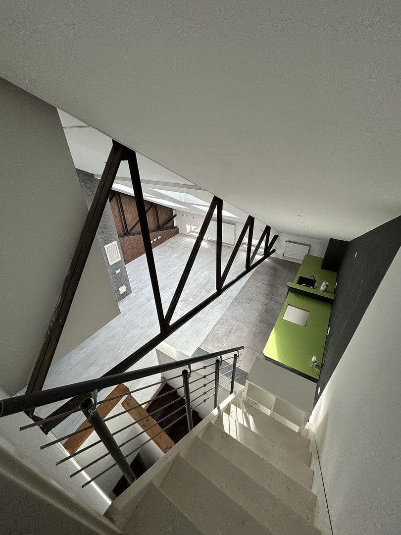 Prenájom bytu 3-izbový 90 m², Henschelstrasse 3a, Wilhelmshaven, Dolné Sasko Prenájom bytu 3-izbový 90 m², Henschelstrasse 3a, Wilhelmshaven, Dolné Sasko