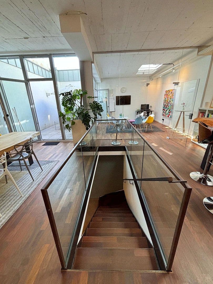 Prenájom kancelárie 231 m², Jahnstr. 35, Düsseldorf, Severné Porýnie - Westfálsko Prenájom kancelárie 231 m², Jahnstr. 35, Düsseldorf, Severné Porýnie - Westfálsko
