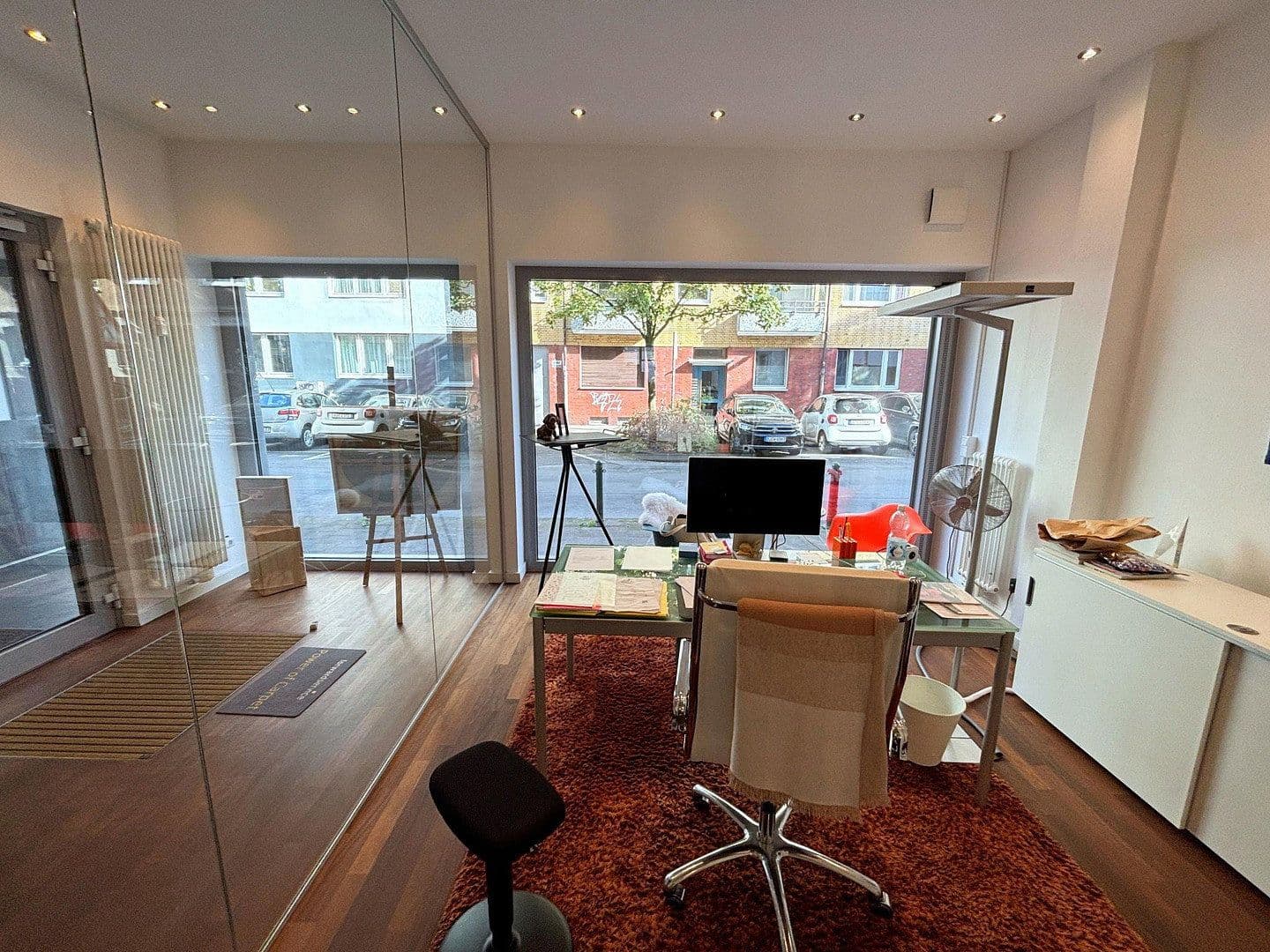 Prenájom kancelárie 231 m², Jahnstr. 35, Düsseldorf, Severné Porýnie - Westfálsko Prenájom kancelárie 231 m², Jahnstr. 35, Düsseldorf, Severné Porýnie - Westfálsko