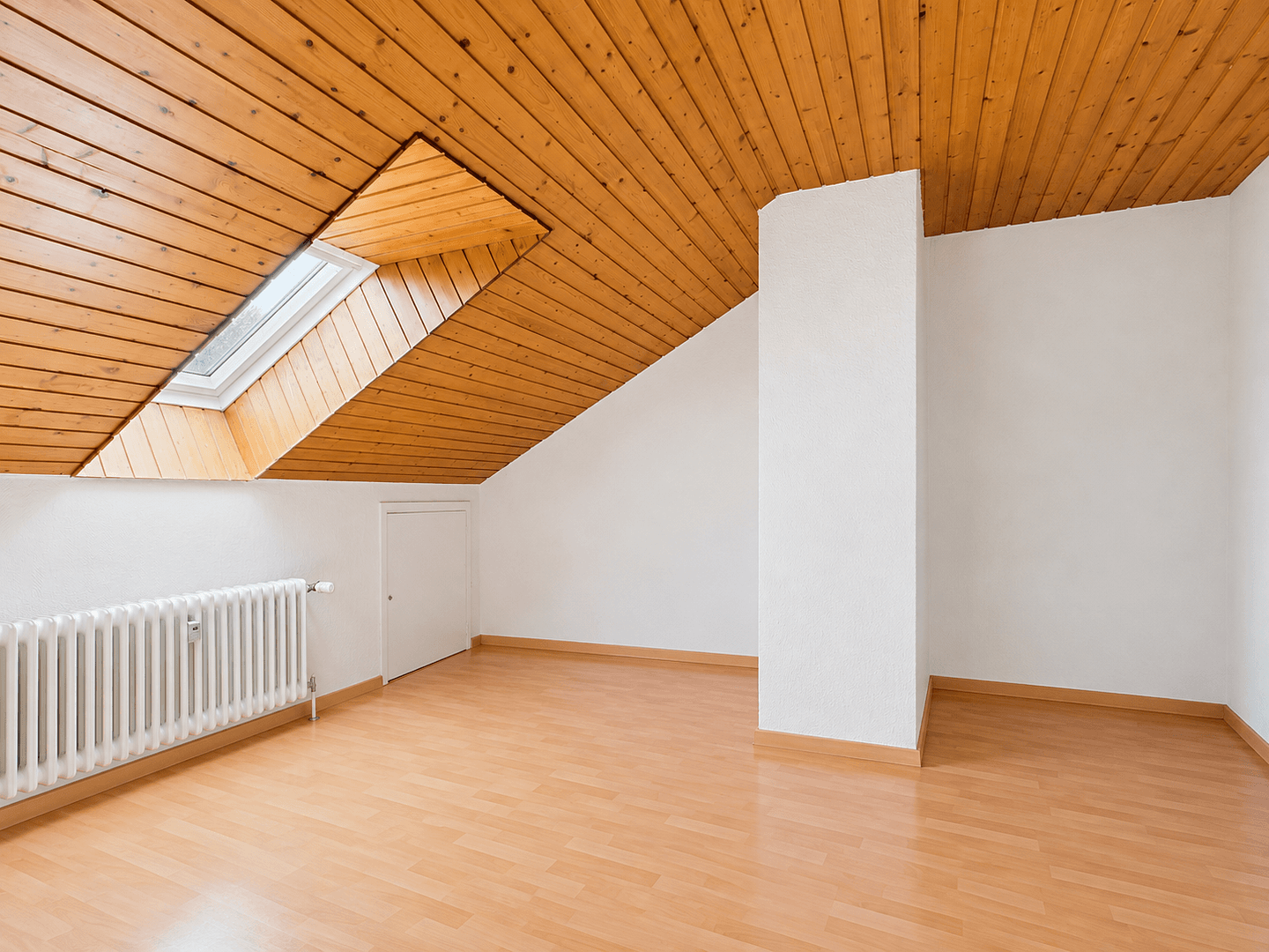 Prenájom bytu 2-izbový 50 m², Bielefeld, Severné Porýnie - Westfálsko Prenájom bytu 2-izbový 50 m², Bielefeld, Severné Porýnie - Westfálsko