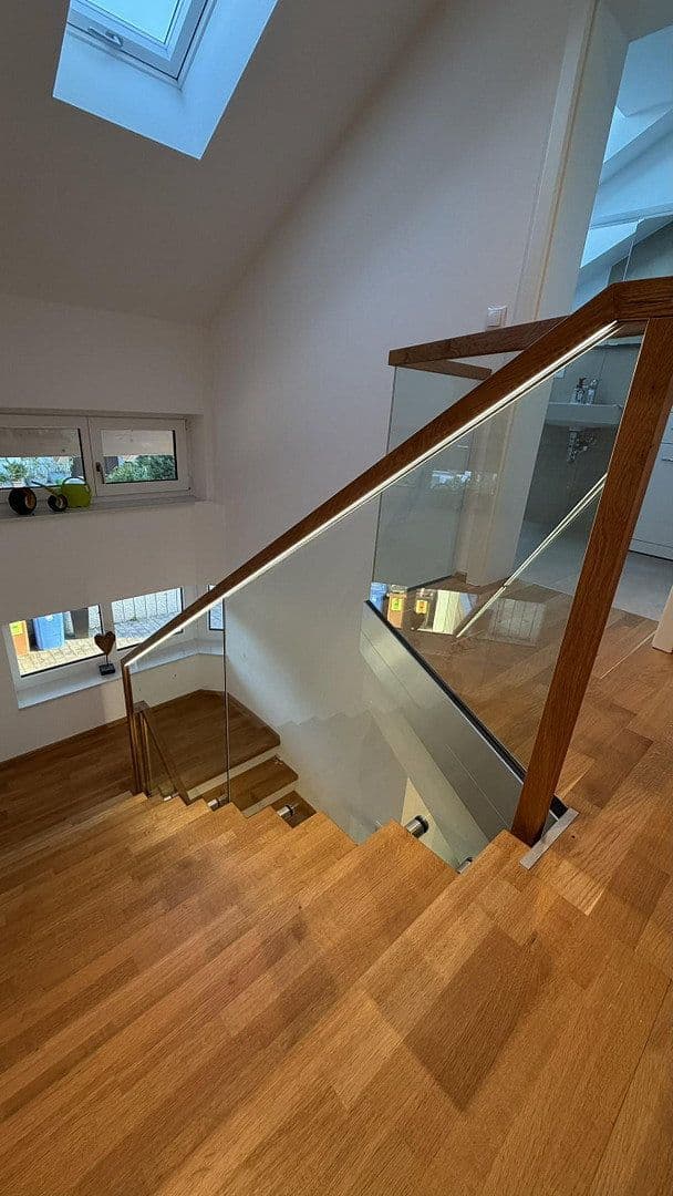 Predaj domu 210 m², pozemok 637 m², Kempten (Allgäu), Bavorsko Predaj domu 210 m², pozemok 637 m², Kempten (Allgäu), Bavorsko