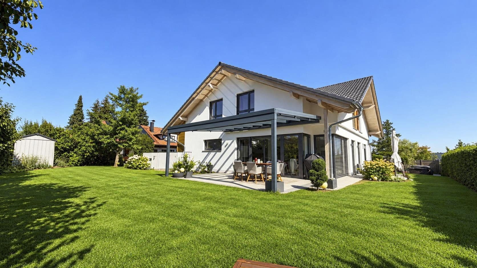Predaj domu 210 m², pozemok 637 m², Kempten (Allgäu), Bavorsko Predaj domu 210 m², pozemok 637 m², Kempten (Allgäu), Bavorsko