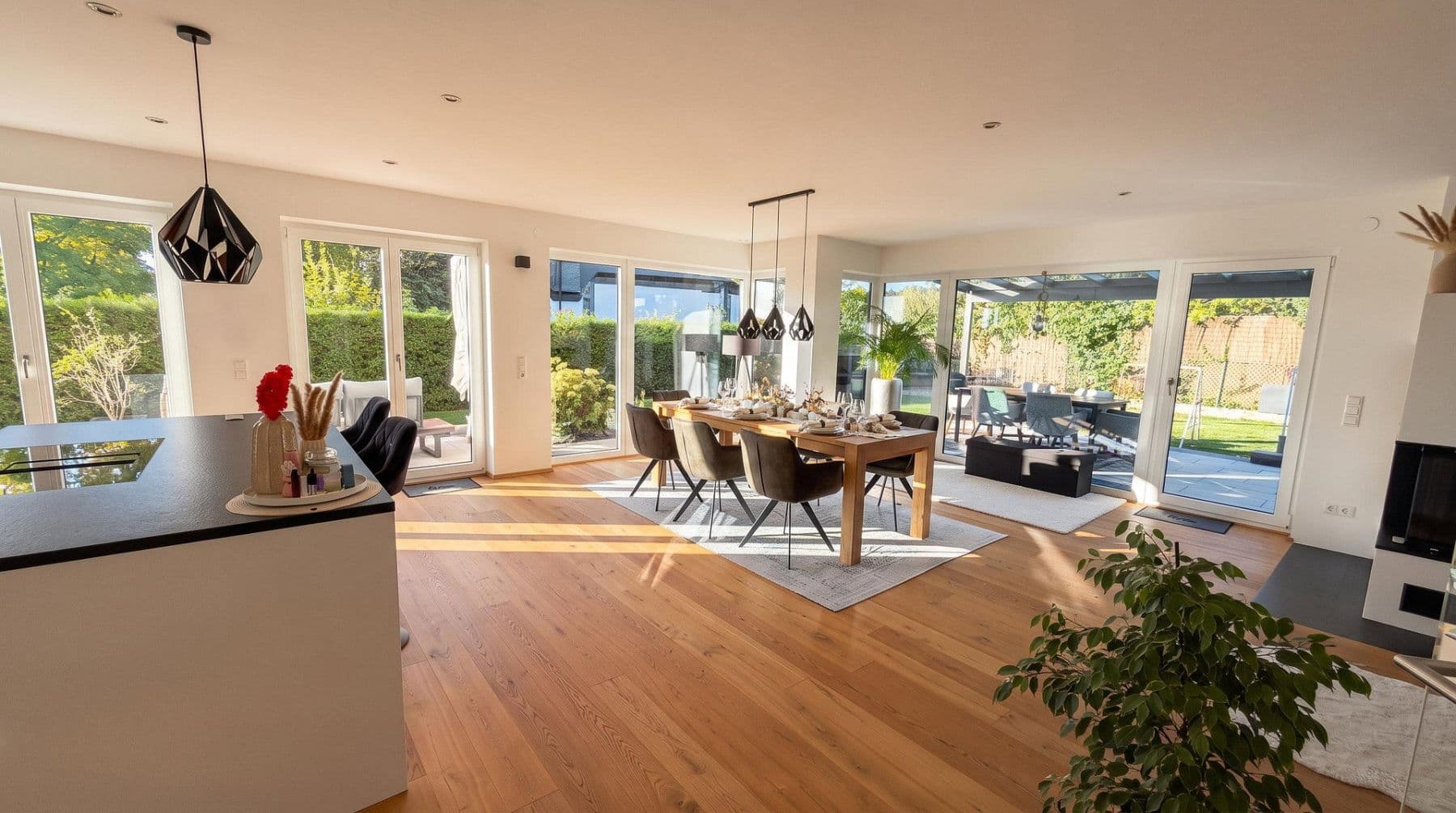 Predaj domu 210 m², pozemok 637 m², Kempten (Allgäu), Bavorsko Predaj domu 210 m², pozemok 637 m², Kempten (Allgäu), Bavorsko