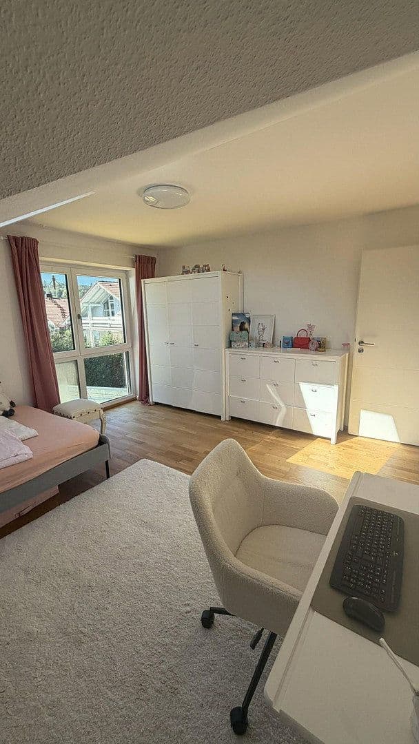 Predaj domu 210 m², pozemok 637 m², Kempten (Allgäu), Bavorsko Predaj domu 210 m², pozemok 637 m², Kempten (Allgäu), Bavorsko
