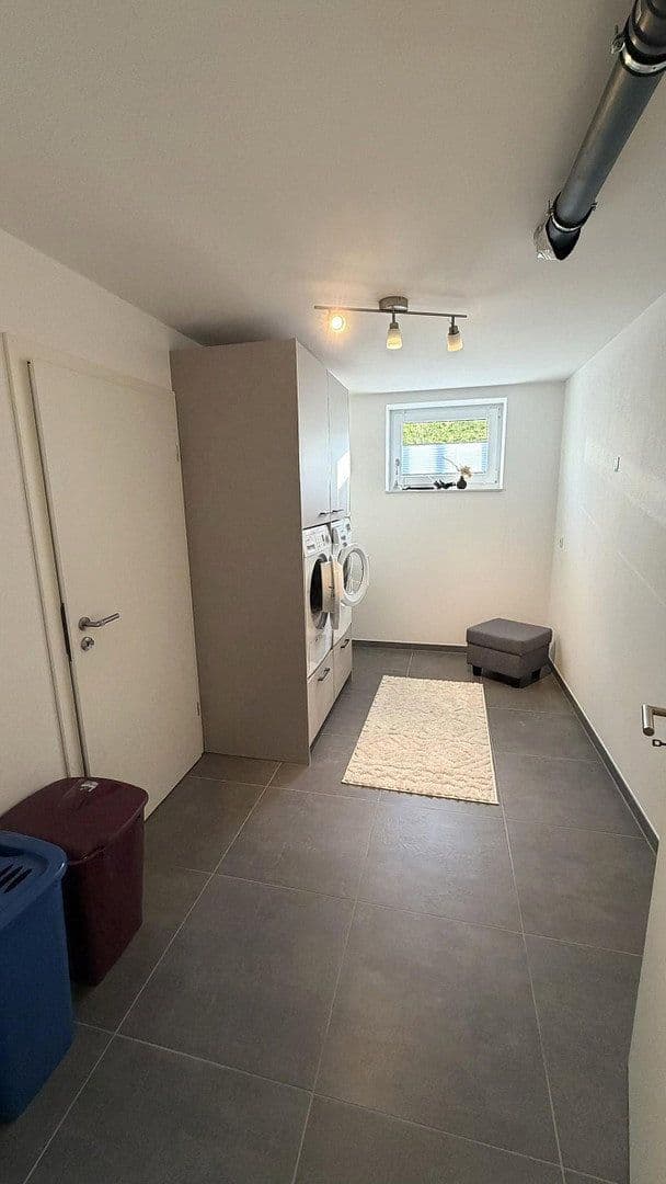 Predaj domu 210 m², pozemok 637 m², Kempten (Allgäu), Bavorsko Predaj domu 210 m², pozemok 637 m², Kempten (Allgäu), Bavorsko