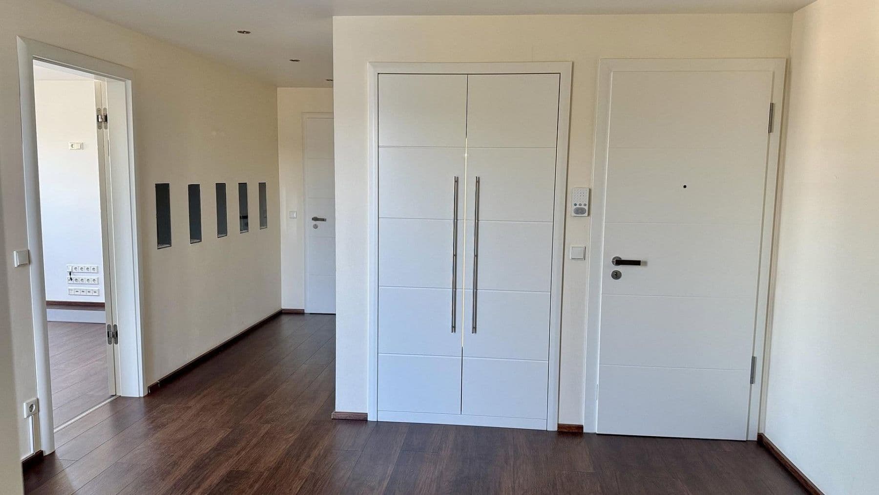 Predaj bytu 4-izbový 201 m², Hofheim am Taunus, Hesensko Predaj bytu 4-izbový 201 m², Hofheim am Taunus, Hesensko