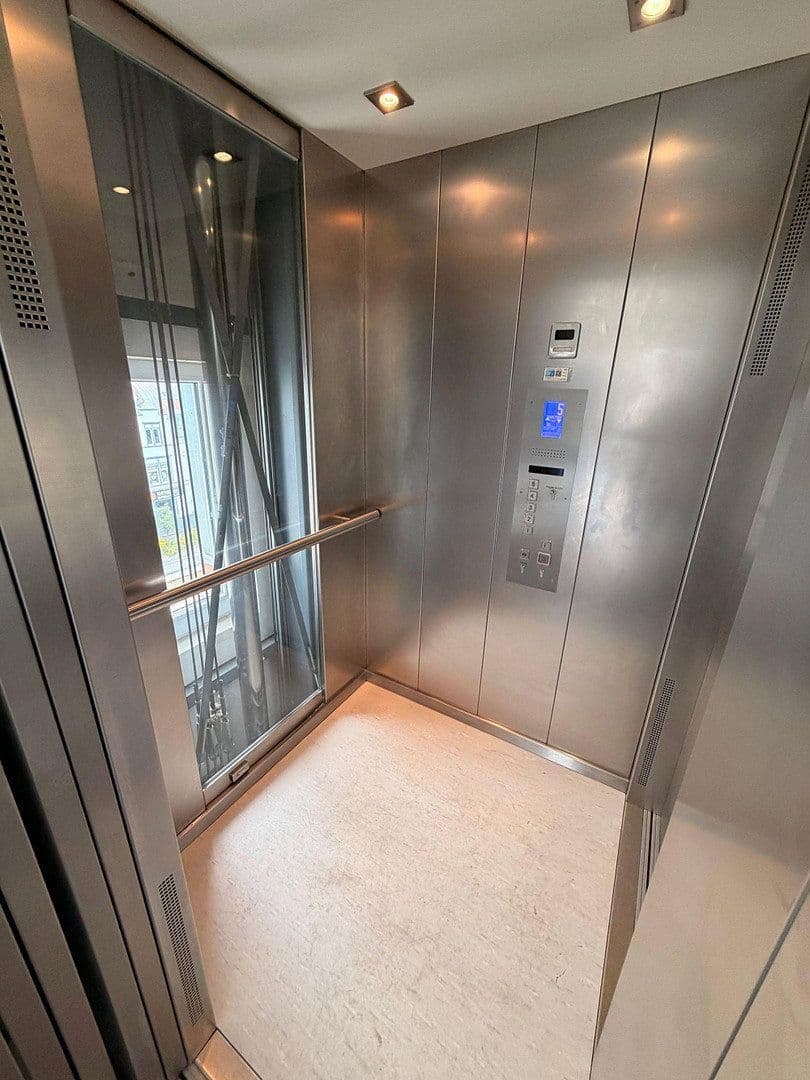 Predaj bytu 4-izbový 201 m², Hofheim am Taunus, Hesensko Predaj bytu 4-izbový 201 m², Hofheim am Taunus, Hesensko