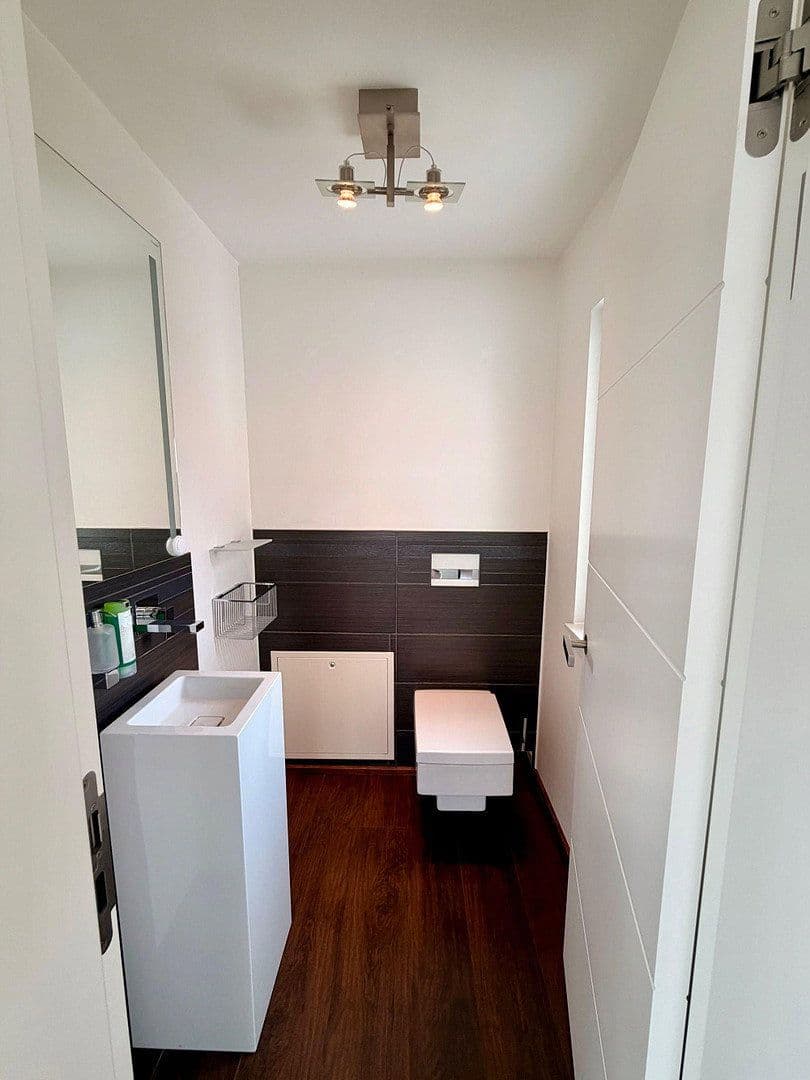 Predaj bytu 4-izbový 201 m², Hofheim am Taunus, Hesensko Predaj bytu 4-izbový 201 m², Hofheim am Taunus, Hesensko