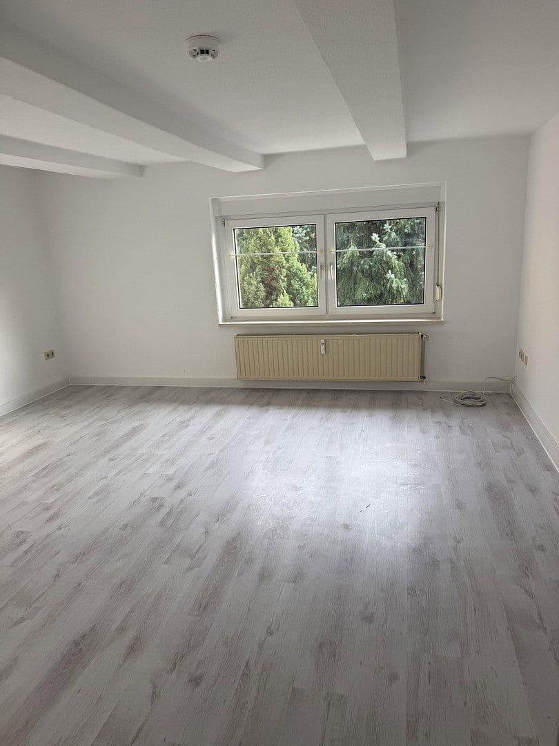 Prenájom bytu 3-izbový 75 m², Hötensleben, Sasko-Anhaltsko Prenájom bytu 3-izbový 75 m², Hötensleben, Sasko-Anhaltsko