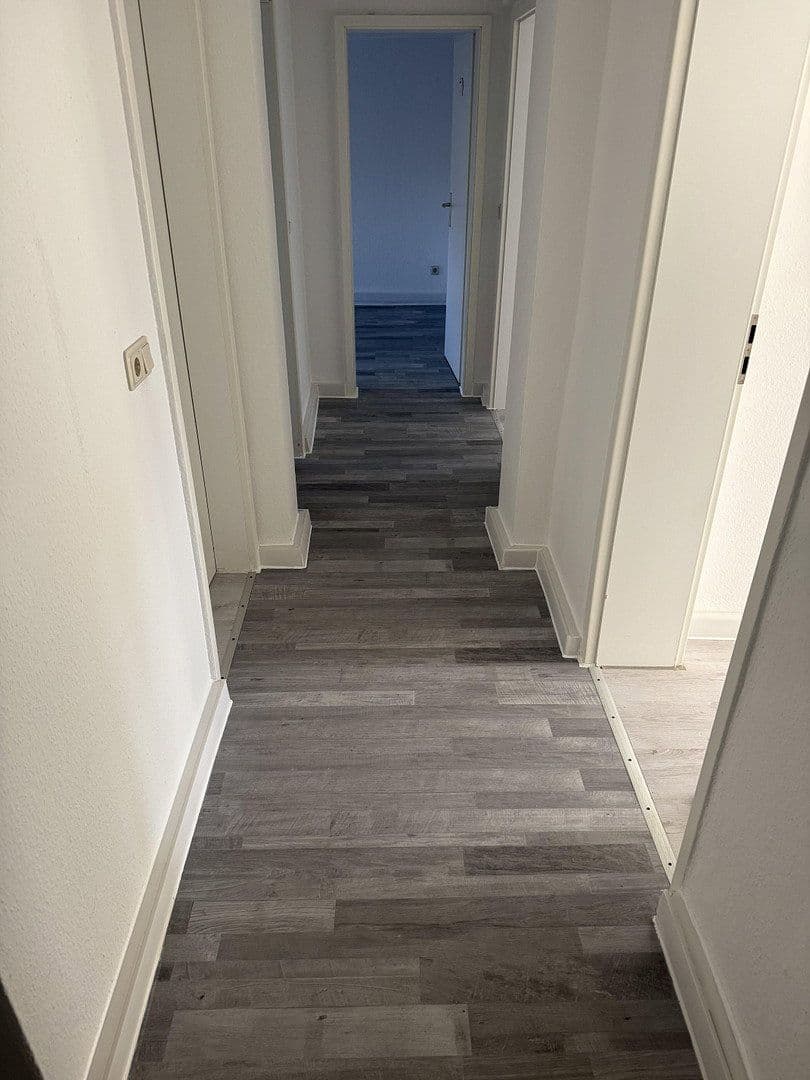 Prenájom bytu 3-izbový 75 m², Hötensleben, Sasko-Anhaltsko Prenájom bytu 3-izbový 75 m², Hötensleben, Sasko-Anhaltsko