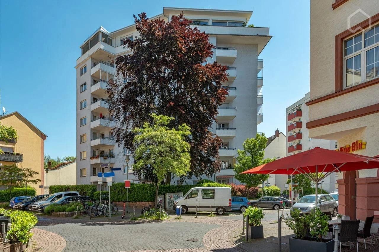 Predaj bytu 5-izbový 295 m², Frankfurt, Hesensko Predaj bytu 5-izbový 295 m², Frankfurt, Hesensko
