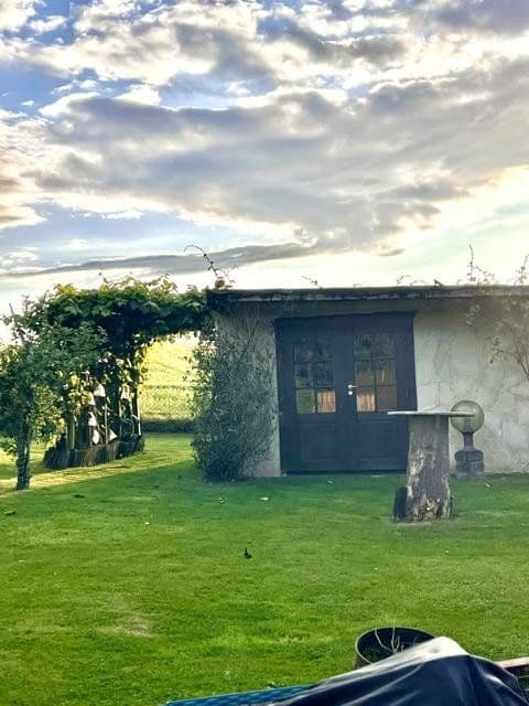 Predaj nebytového priestoru 2.326 m², Schieder-Schwalenberg, Severné Porýnie - Westfálsko Predaj nebytového priestoru 2.326 m², Schieder-Schwalenberg, Severné Porýnie - Westfálsko